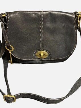 VINTAGE FOSSIL BLACK LEATHER CARSON FLAP CROSSBODY PURSE